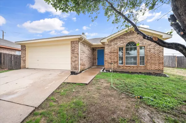 Fort Worth, TX 76133,7429 Avington Way