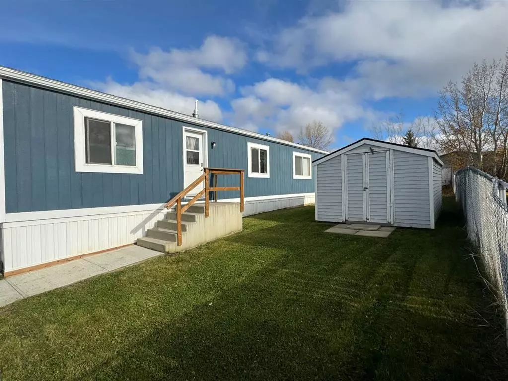 Grande Prairie, AB T8V 6Y1,12213 97A ST