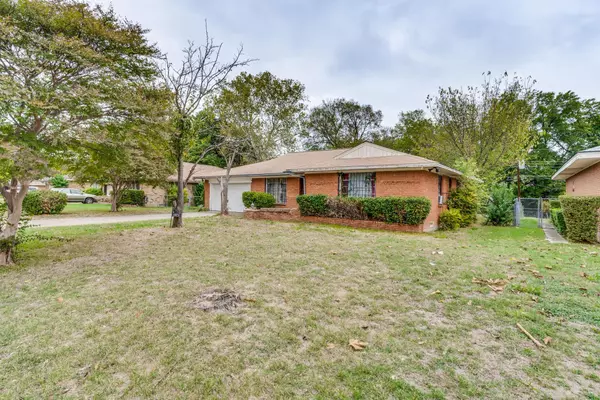 Dallas, TX 75241,5906 Trailwood Drive