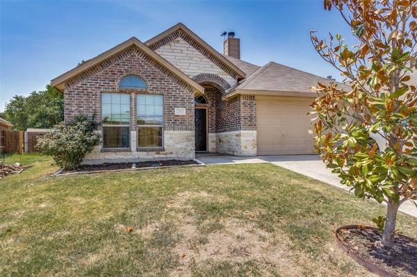 2262 Red Chute Drive,  Dallas,  TX 75253