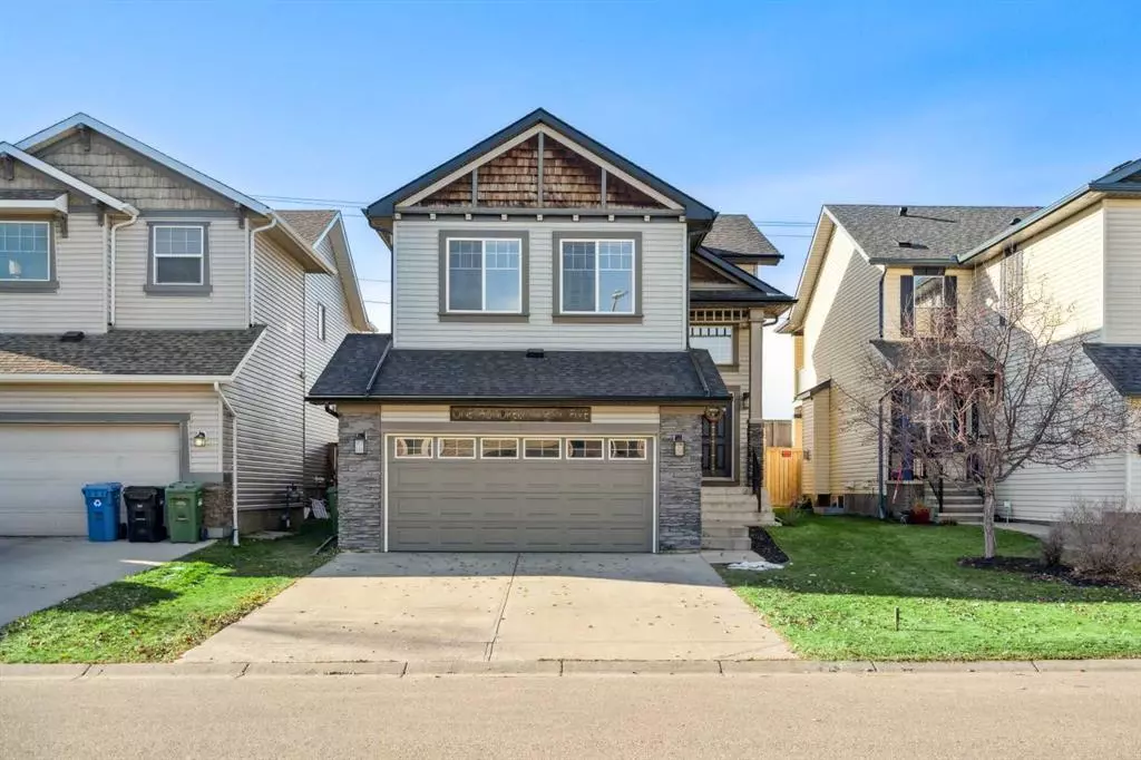 Calgary, AB T2X 0A7,195 Chapalina Mews SE