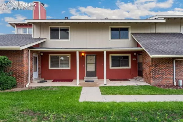 258 W Rockrimmon BLVD #B, Colorado Springs, CO 80919