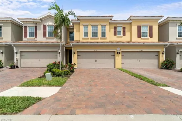 12585 Laurel Cove DR, Fort Myers, FL 33913