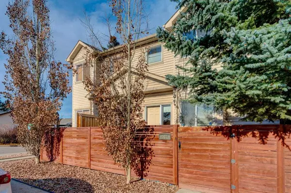 Calgary, AB T3E 4Z5,163 Galbraith DR SW