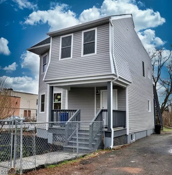 282 Lincoln St, East Orange City, NJ 07017