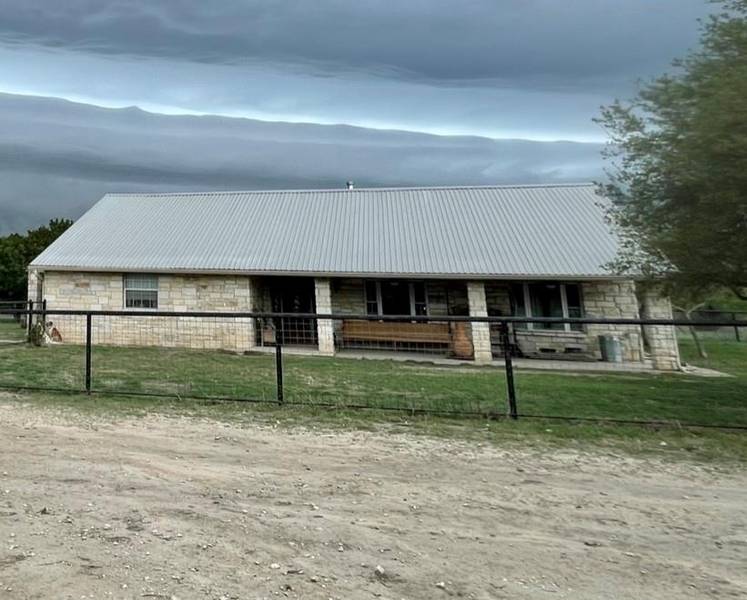 111 E CR 403, Goldthwaite, TX 76844