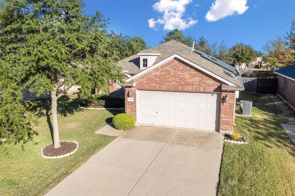 6120 Dream Dust Drive, North Richland Hills, TX 76180