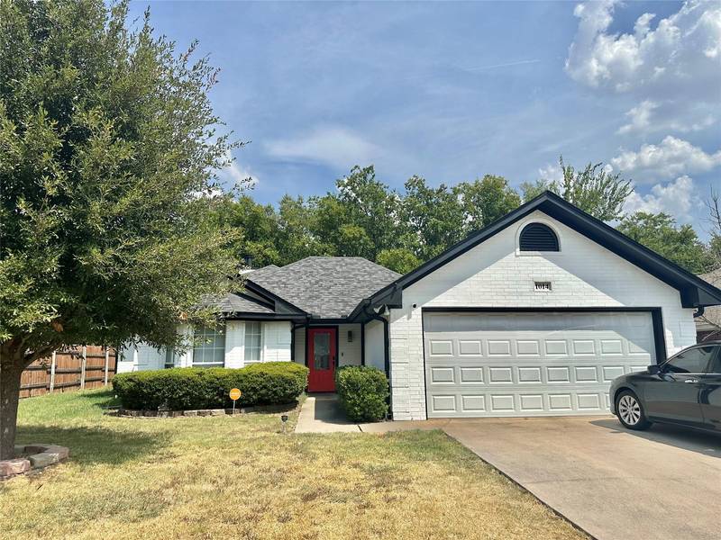 1014 Oxford Drive, Gainesville, TX 76240