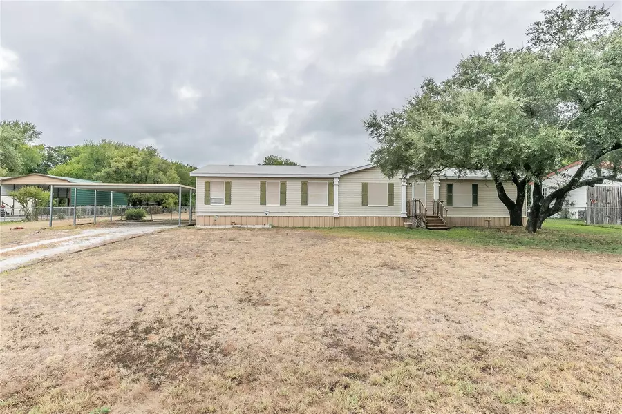 605 W West Oak Drive, Aledo, TX 76008