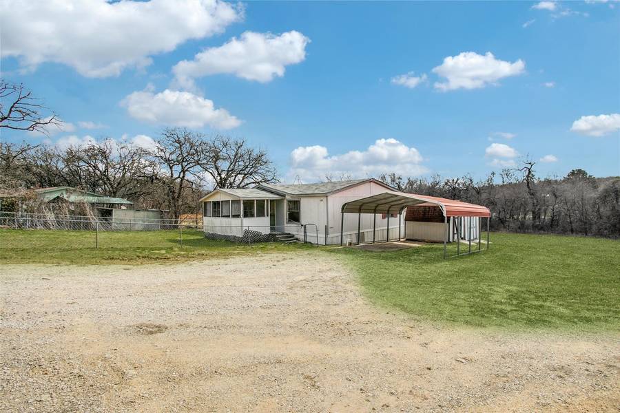 189 Adalida Lane, Springtown, TX 76082