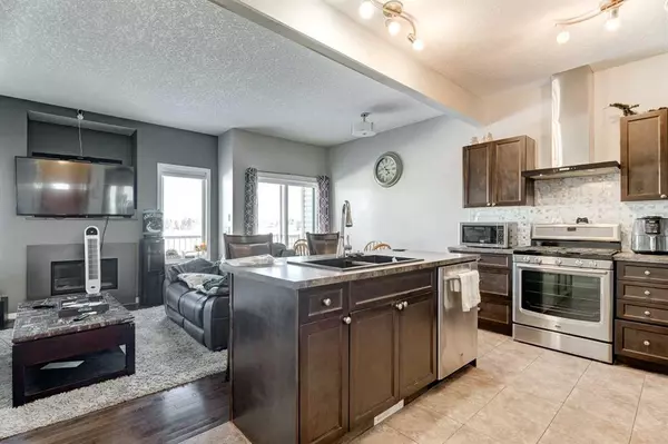 Airdrie, AB T4B0B5,620 Luxstone LNDG SW #304