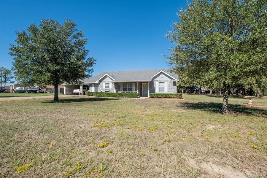 491 Westshore Drive, Wills Point, TX 75169