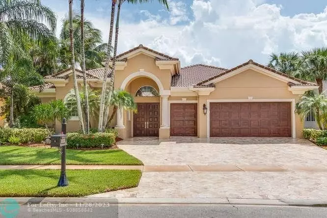 8836 VALHALLA DR, Delray Beach, FL 33446