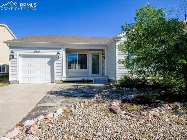 6926 Summer Grace ST, Colorado Springs, CO 80923