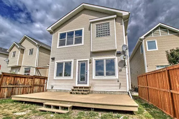 Calgary, AB T3H 5S3,179 Cougar Plateau WAY SW