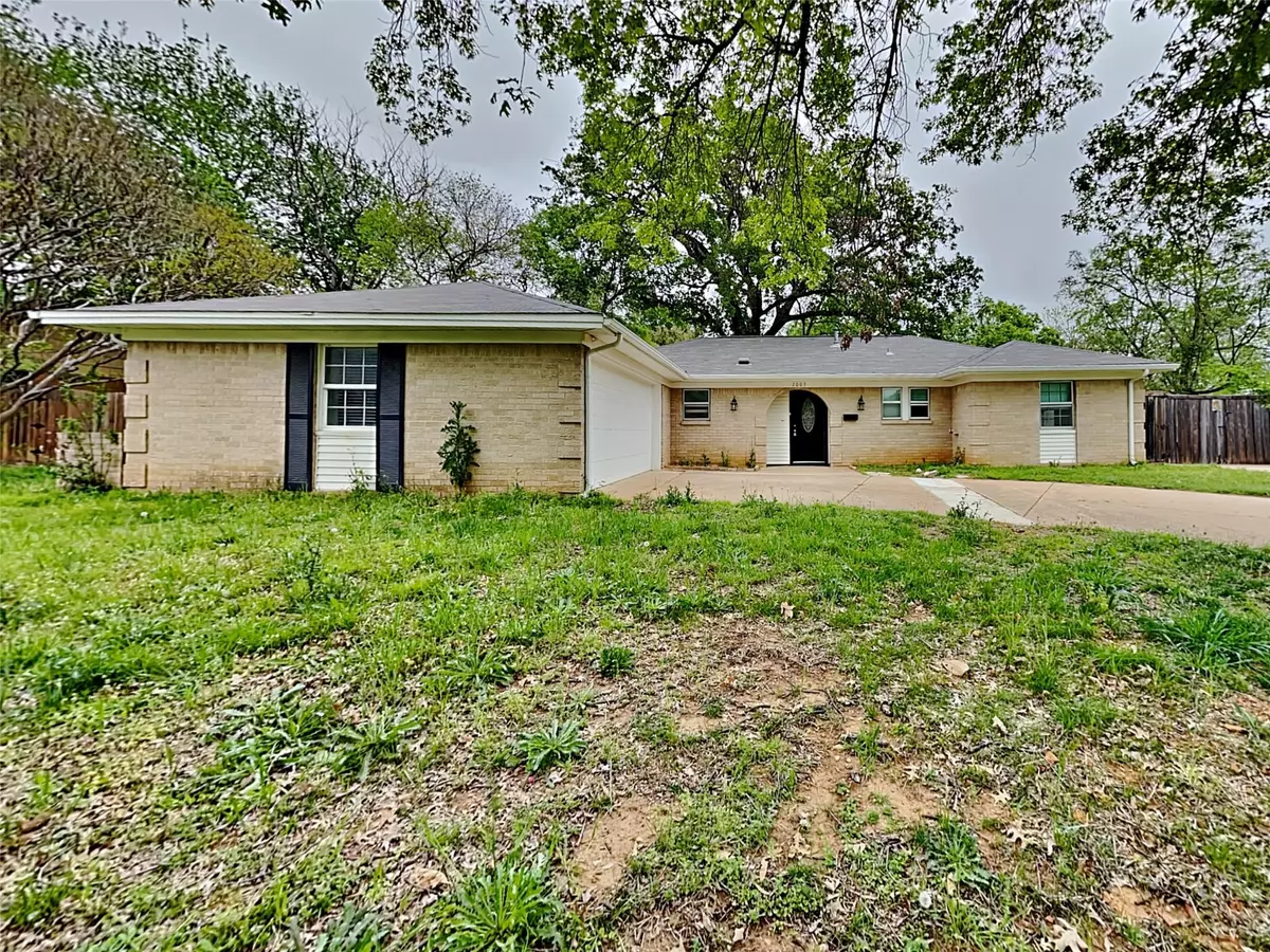 Arlington, TX 76013,2003 Cheryl Lane