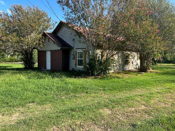 Malakoff, TX 75148,418 E Dewey Street