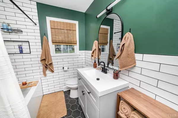 Lynchburg, VA 24501,1036 Dandridge DR