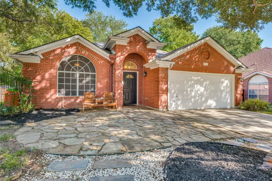 2816 Ridgemere Drive, Flower Mound, TX 75028