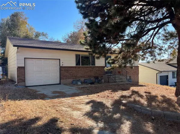 4965 N Splendid CIR, Colorado Springs, CO 80917