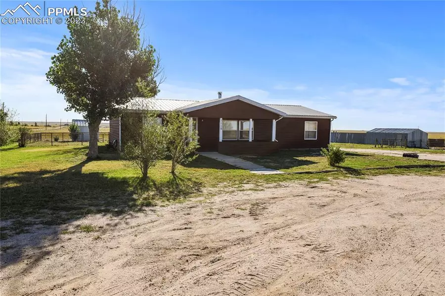 1115 S Calhan HWY, Calhan, CO 80808