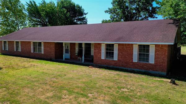 12998 State Highway 59 N, Montague, TX 76251