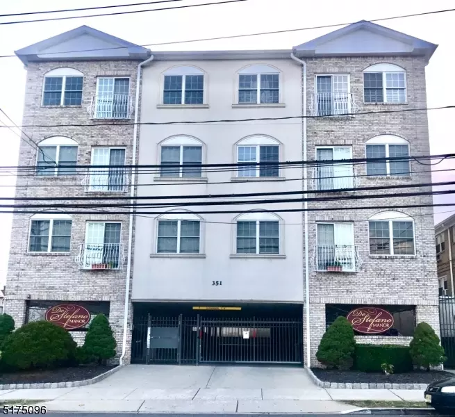 Elizabeth City, NJ 07202,349 S Broad St #204