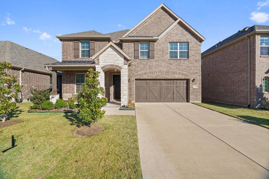 17204 Yellow Bells Drive, Dallas, TX 75252