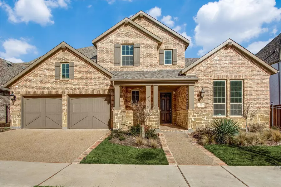 1335 Blue Lake Boulevard, Arlington, TX 76005