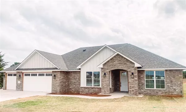 2313 Lions Pride Way, Blanchard, OK 73010