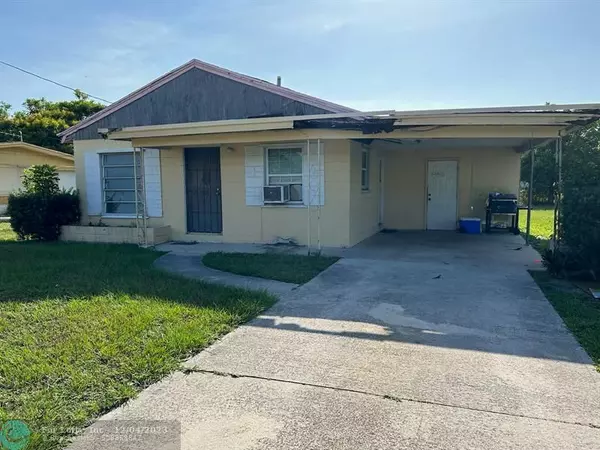 1806 N 16th Ct, Fort Pierce, FL 34950