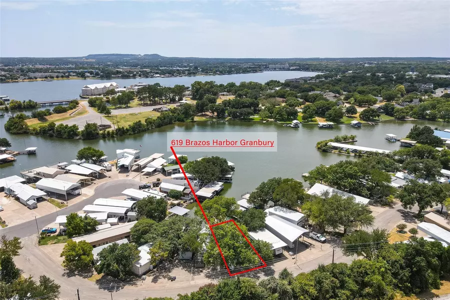 619 Brazos Harbor Circle, Granbury, TX 76048