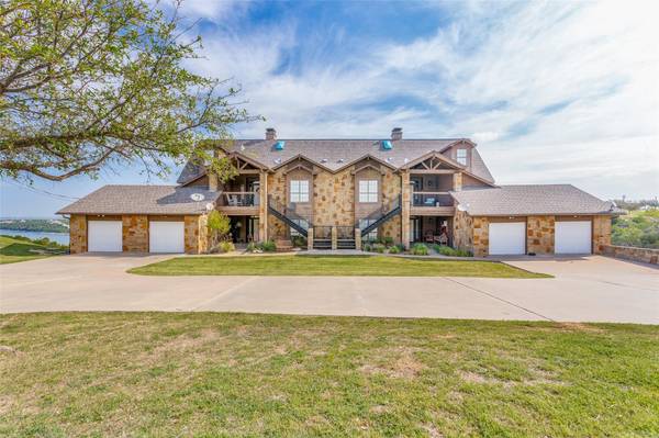 901 Eagle Point, Graford, TX 76449