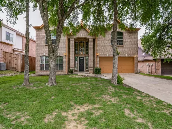 5401 Valencia Drive, Rowlett, TX 75089