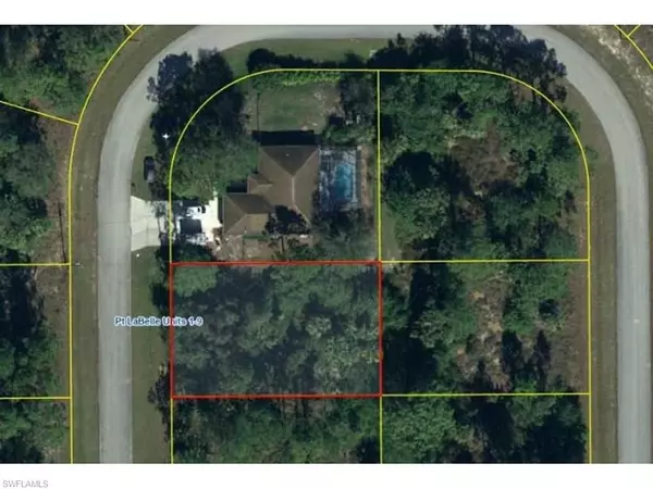 8032 Rolling CIR, Labelle, FL 33935