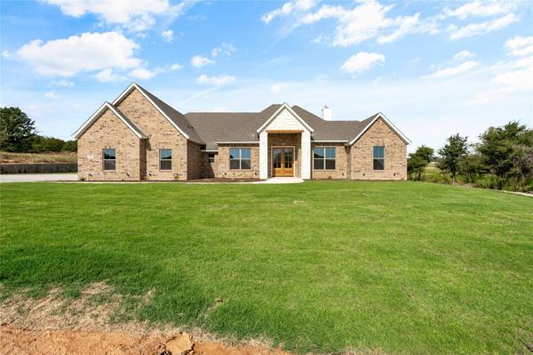 8016 Ranch View Place, Springtown, TX 76082