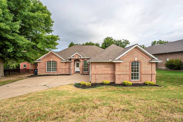 8817 Hidden Hill Drive, Fort Worth, TX 76179