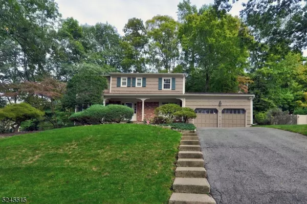 20 Eton Ct, Wayne Twp., NJ 07470