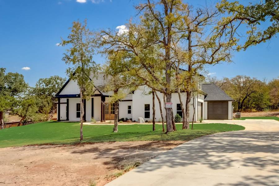 158 Saddle Horn Trail, Boyd, TX 76023