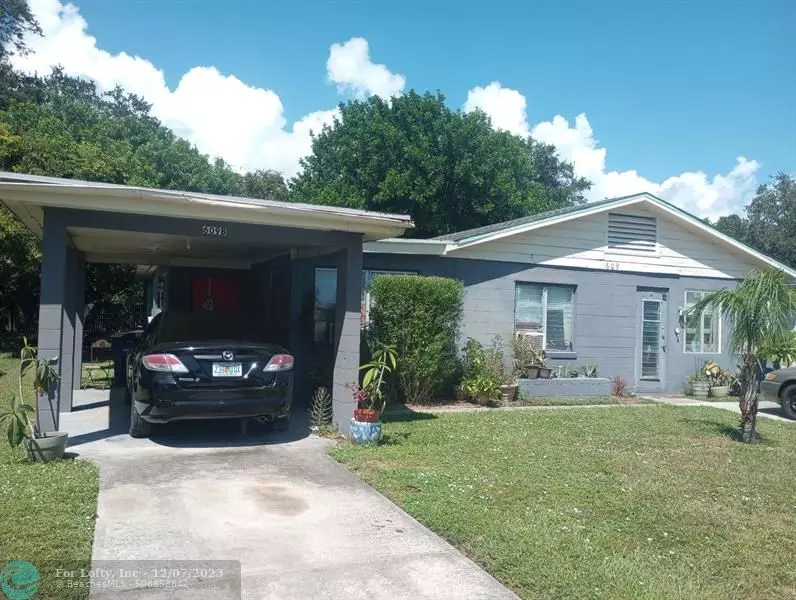 609 S 6th St, Fort Pierce, FL 34950