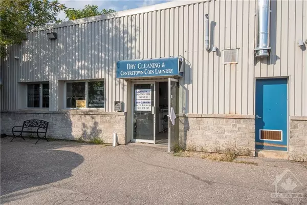 Arnprior, ON K7S 1N8,104 ELGIN ST W