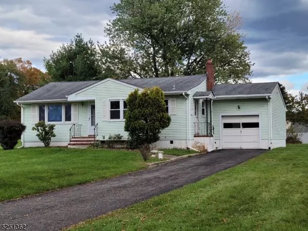 9 Park Ln, Readington Twp., NJ 08889