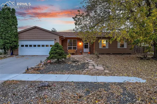 4449 S Wordsworth CIR, Colorado Springs, CO 80916