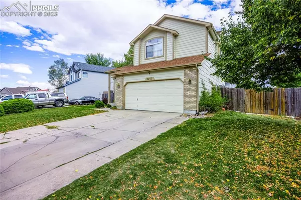 Colorado Springs, CO 80918,6015 Breeze CT