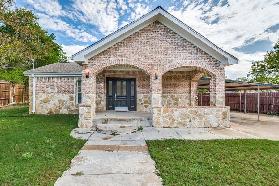 4212 Kostner Avenue, Dallas, TX 75216