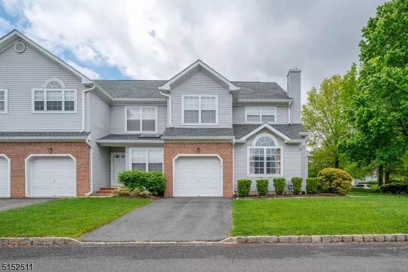 113 Castle Pointe Blvd, Piscataway Twp., NJ 08854