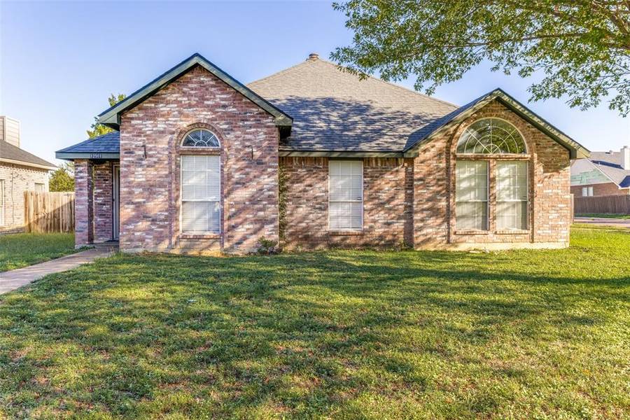 12501 Summer Hill Drive, Balch Springs, TX 75180