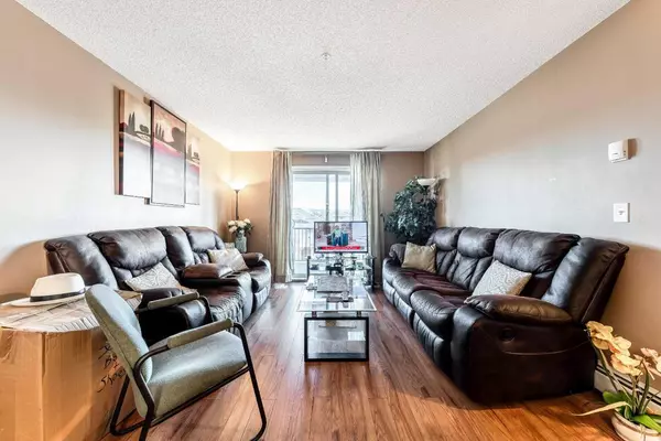 Calgary, AB T3K 0M2,60 Panatella ST NW #2306