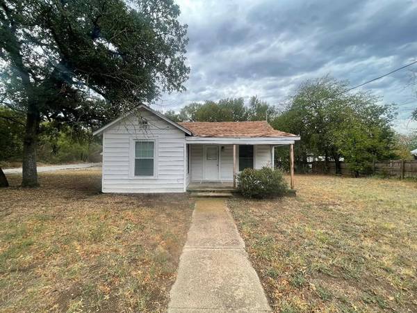 216 NE 19th Street NE, Mineral Wells, TX 76067