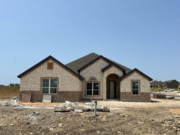 126 Red Cliff Court, Rhome, TX 76078